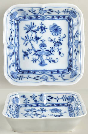 Blue Onion (Oval Backstamp) 7" Square Vegetable Bowl