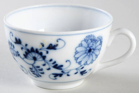 Blue Onion (Oval Backstamp) Flat Cup