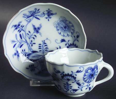 Blue Onion (Oval Backstamp) Flat Cup & Saucer Set