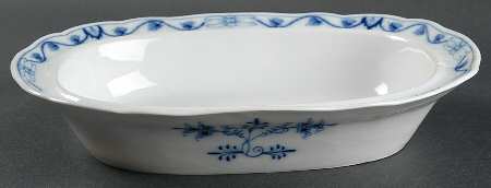 Blue Onion (Oval Backstamp) Rectangular Vegetable No Lid