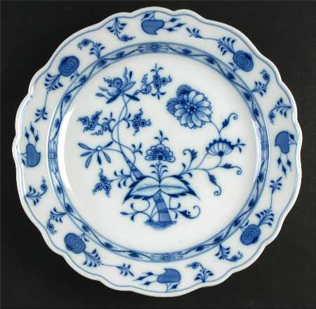 Blue Onion (Oval Backstamp) 12" Chop Plate (Round Platter)