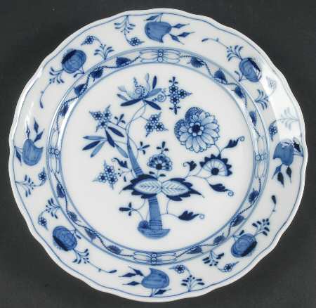 Blue Onion (Oval Backstamp) Luncheon Plate