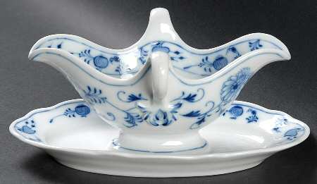 Blue Onion (Oval Backstamp) Gravy Boat with Attached Underplate