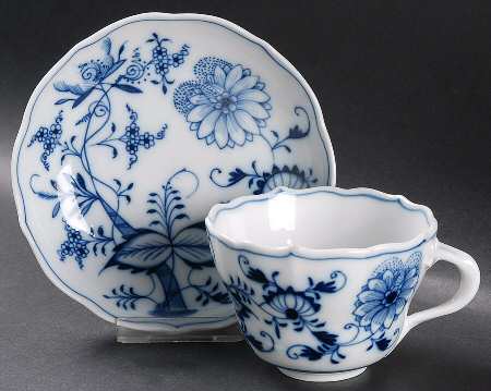 Blue Onion (Oval Backstamp) Flat Cup & Saucer Set