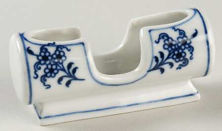 Blue Onion (Oval Backstamp) Toothpick Holder