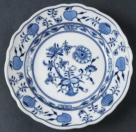 Blue Onion (Oval Backstamp) Dessert/Pie Plate