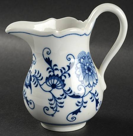 Blue Onion (Oval Backstamp) Creamer