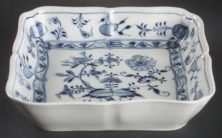 Blue Onion (Oval Backstamp) 8" Square Vegetable Bowl