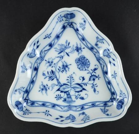 Blue Onion (Oval Backstamp) Triangular Vegetable Bowl