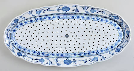 Blue Onion ("Sword" Backstamp) 25" Fish Platter & Strainer