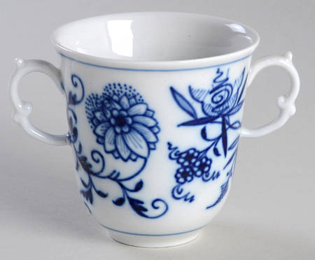 Blue Onion ("Sword" Backstamp) Cup for Saucer with Pierced Holder