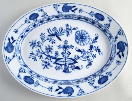 Blue Onion ("Sword" Backstamp) 17" Oval Serving Platter