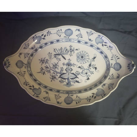 Blue Onion ("Sword" Backstamp) Underplate for Oval Tureen