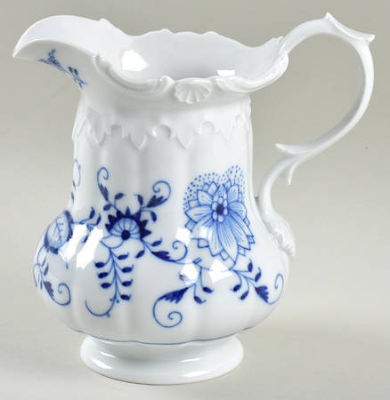 Blue Onion ("Sword" Backstamp) 20 Oz Milk Jug