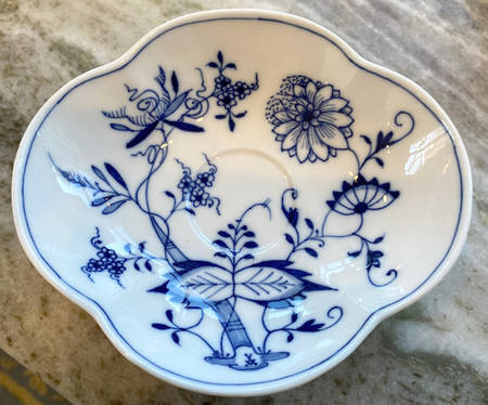 Blue Onion ("Sword" Backstamp) Saucer for Flat Cup