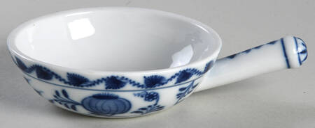 Blue Onion ("Sword" Backstamp) Egg Pan No Lid