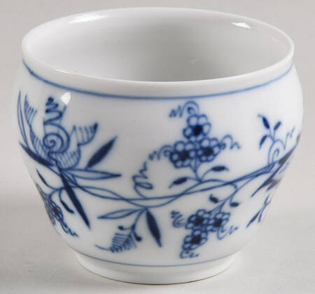 Blue Onion ("Sword" Backstamp) Sugar Box No Lid