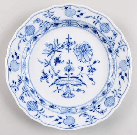 Blue Onion ("Sword" Backstamp) Salad/Dessert Plate