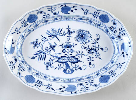 Blue Onion ("Sword" Backstamp) 14" Oval Serving Platter