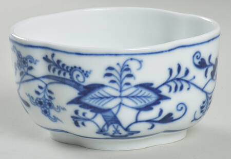 Blue Onion ("Sword" Backstamp) Sugar Bowl No Lid