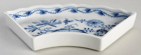 Blue Onion ("Sword" Backstamp) Lazy Susan-Side Dish