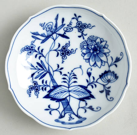 Blue Onion ("Sword" Backstamp) Saucer for Flat Cup