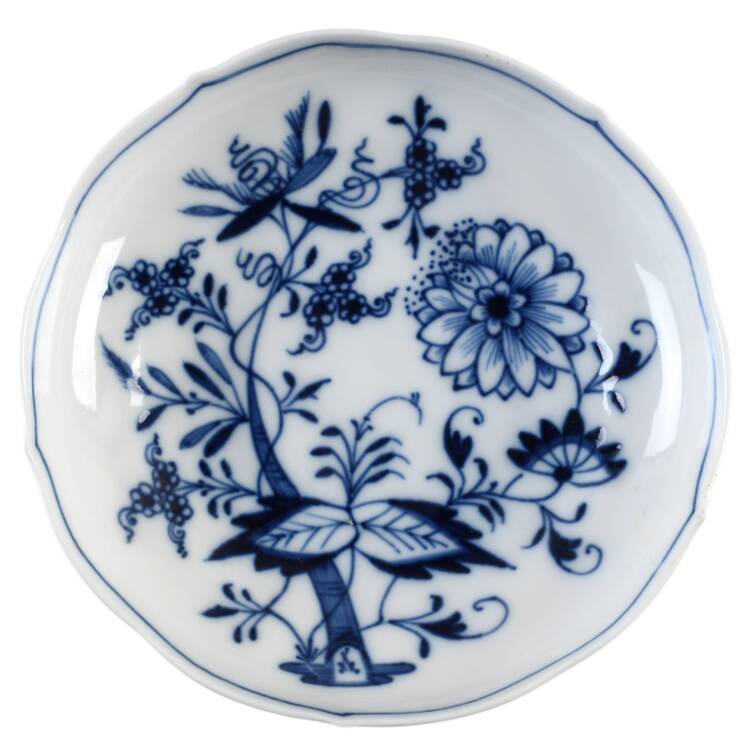 Blue Onion ("Sword" Backstamp) Saucer for Flat Cup