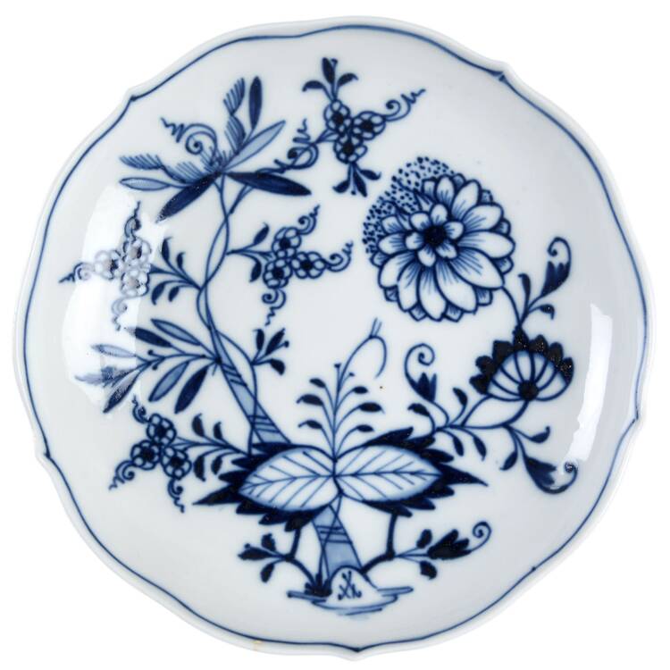 Blue Onion ("Sword" Backstamp) Saucer for Flat Cup