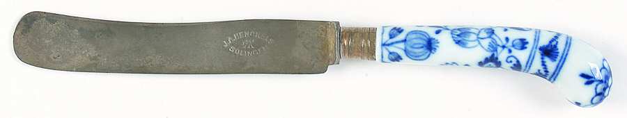 Blue Onion ("Sword" Backstamp) Small Dinner Knife