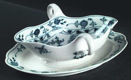 Blue Onion ("Sword" Backstamp) Gravy Boat with Attached Underplate