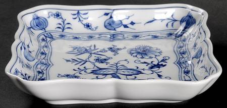 Blue Onion ("Sword" Backstamp) Individual Salad Bowl