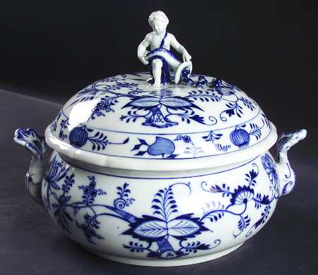 Blue Onion ("Sword" Backstamp) Oval Tureen & Lid