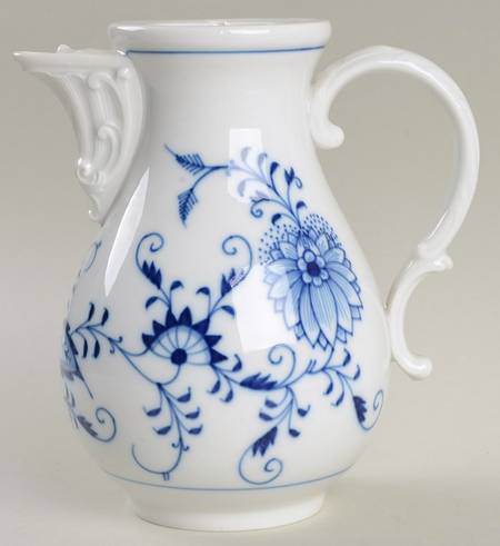 Blue Onion ("Sword" Backstamp) Small Coffee Pot No Lid