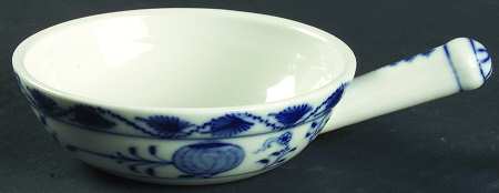 Blue Onion ("Sword" Backstamp) Open Egg Pan