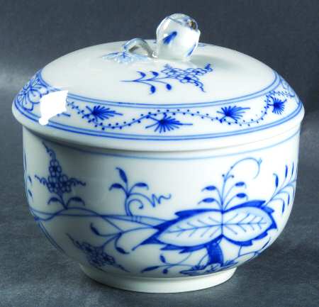 Blue Onion ("Sword" Backstamp) Sugar Bowl & Lid