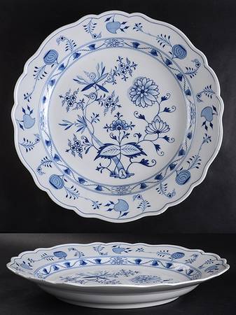 Blue Onion ("Sword" Backstamp) 15" Deep Round Platter