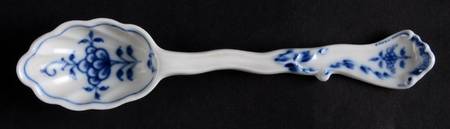 Blue Onion ("Sword" Backstamp) Teaspoon
