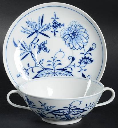 Blue Onion ("Sword" Backstamp) Flat Cream Soup Bowl & Saucer Set