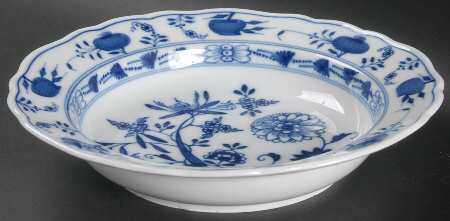 Blue Onion ("Sword" Backstamp) Large Rim Soup Bowl