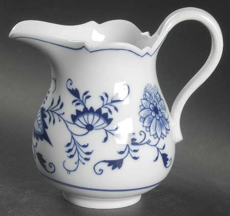 Blue Onion ("Sword" Backstamp) 16 Oz Milk Jug
