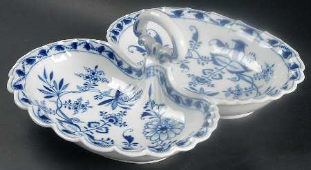 Blue Onion ("Sword" Backstamp) 14" 2-Part Handled Relish