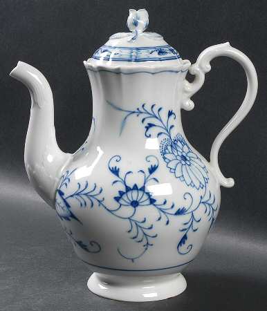 Blue Onion ("Sword" Backstamp) Coffee Pot & Lid