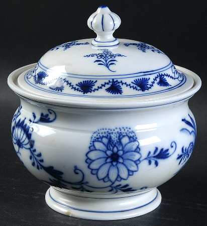 Blue Onion ("Sword" Backstamp) Sugar Bowl & Lid