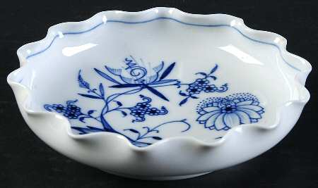 Blue Onion ("Sword" Backstamp) Bon Bon