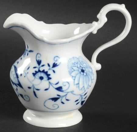 Blue Onion ("Sword" Backstamp) Mini Creamer