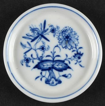 Blue Onion ("Sword" Backstamp) Butter Pat