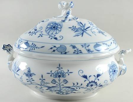 Blue Onion ("Sword" Backstamp) Oval Tureen & Lid