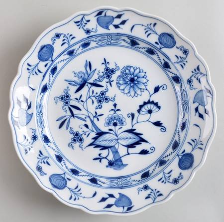 Blue Onion ("Sword" Backstamp) 10" Deep Round Platter
