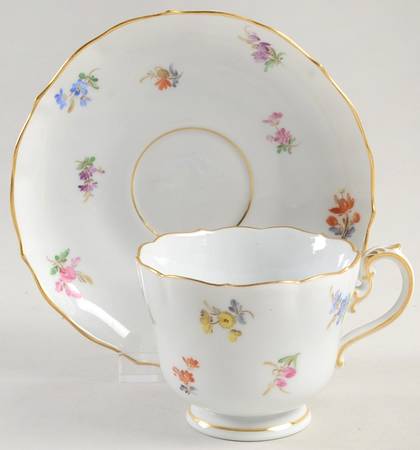 Scattered Flowers ("X" Backstamp) Footed Cup & Saucer Set