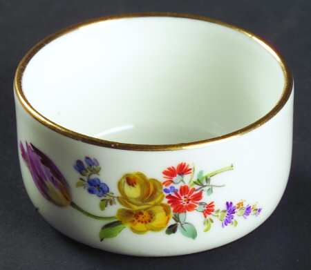 Scattered Flowers ("X" Backstamp) Salt Cellar